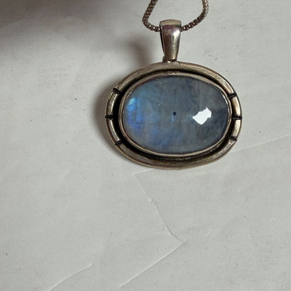 H Rose 925 Sterling Silver Rainbow Moonstone Pendant Necklace 22" Oval Cabochon